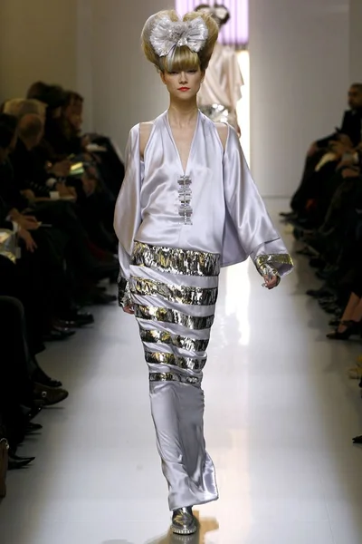 Look 52